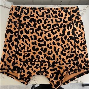Balance Athletica (Vitality) king cheetah shorts